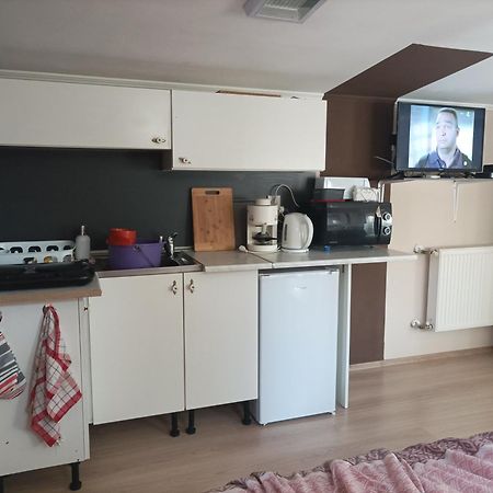 Csilla Apartman Balogunyom Exterior foto