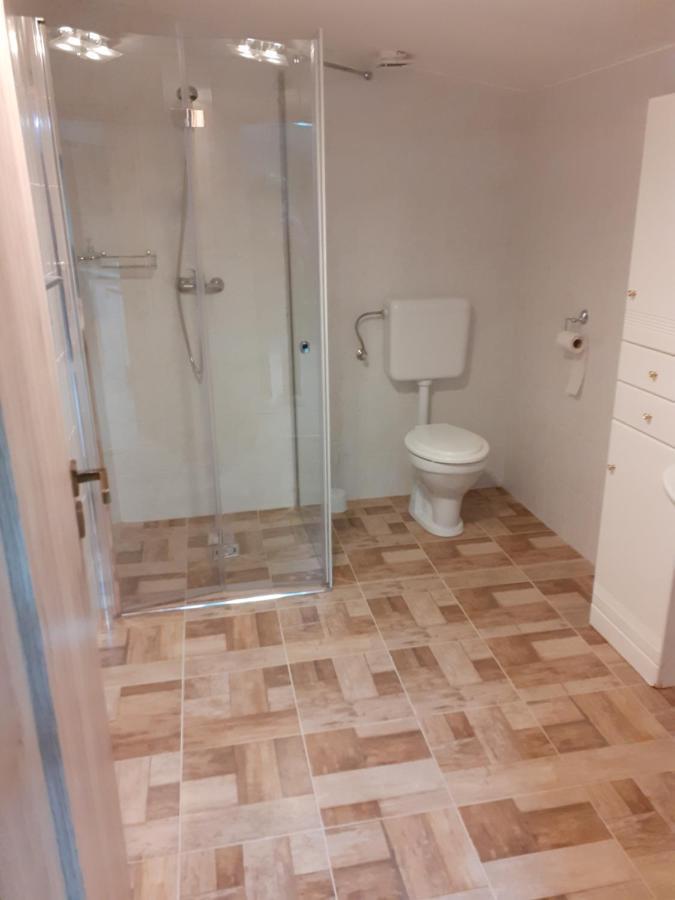Csilla Apartman Balogunyom Exterior foto