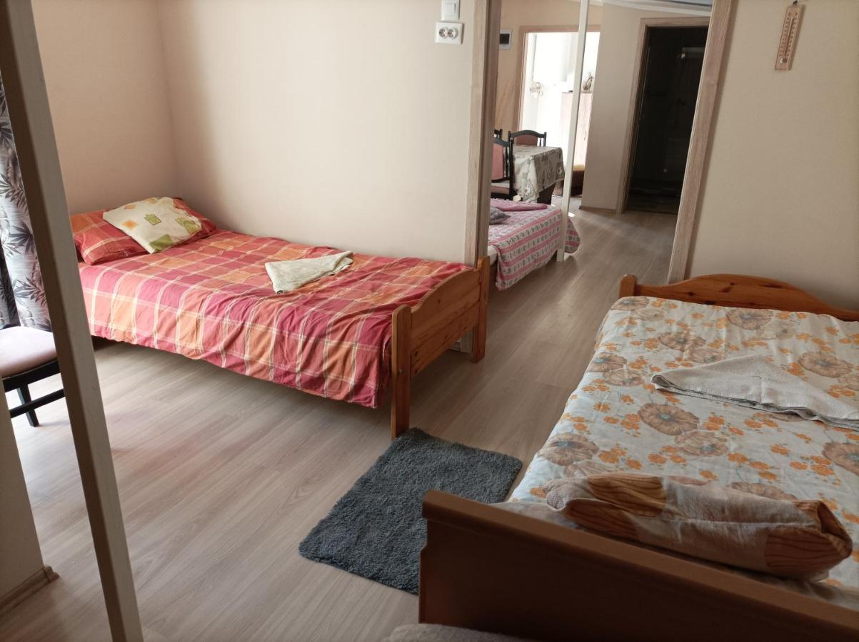 Csilla Apartman Balogunyom Exterior foto